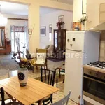 Rent 5 bedroom apartment of 130 m² in Pedara