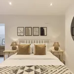 Rent 3 bedroom apartment of 77 m² in London