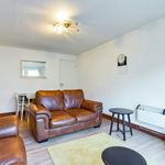 Rent 2 bedroom flat in Swansea