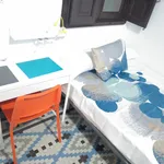 Alquilar 10 dormitorio casa en Valencia