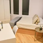 Rent a room of 350 m² in Barcelona