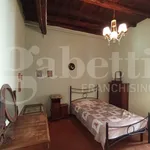 Rent 3 bedroom apartment of 99 m² in Spoleto