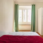 Rent a room in lisbon