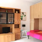 Rent 1 bedroom apartment of 45 m² in Milano