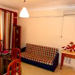 Rent a room in Valencia']