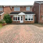 Rent 4 bedroom house in West Midlands