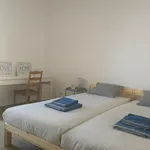 Rent 1 bedroom apartment in Lisbon