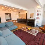 Rent 2 bedroom apartment of 66 m² in Paris