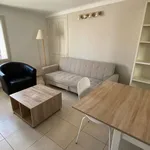 Rent 3 bedroom apartment of 52 m² in Nîmes