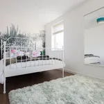 Rent 4 bedroom apartment in South East England