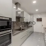 Rent 5 bedroom house in Lisbon