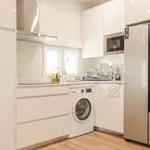 Rent a room of 120 m² in madrid