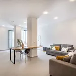 Rent a room of 133 m² in valencia