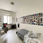 Affitto 3 camera appartamento di 70 m² in Verona