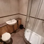 Rent 6 bedroom house in West Midlands