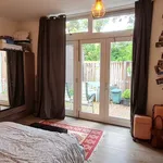 Huur 3 slaapkamer appartement van 120 m² in Schildersbuurt