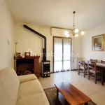 Rent 4 bedroom apartment of 87 m² in Perugia