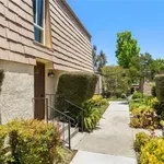 Rent 2 bedroom house of 101 m² in agoura hills