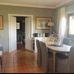 Rent 6 bedroom house of 190 m² in Trevignano Romano