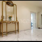 Rent 7 bedroom apartment of 300 m² in Firenze