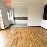 Rent 5 bedroom apartment of 145 m² in Torino