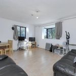 Rent 2 bedroom flat in London