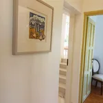 Rent 4 bedroom house of 115 m² in Καλύβια Θορικού