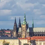 Rent 2 bedroom apartment of 71 m² in Praha 2 - Vinohrady