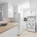 Rent 1 bedroom apartment of 30 m² in Toronto (Little Portugal)