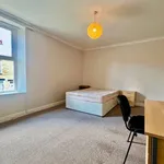 Rent 4 bedroom house in Yorkshire And The Humber