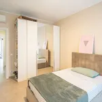 Rent a room of 125 m² in milan