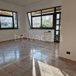 Affitto 4 camera casa di 200 m² in Terme Vigliatore