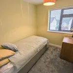 Rent 4 bedroom house in Wales