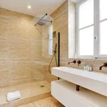 Rent 1 bedroom apartment of 43 m² in paris