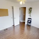 Maison de 1001 m² avec 3 chambre(s) en location à Grande Prairie