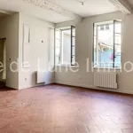 Appartement de 36 m² avec 1 chambre(s) en location à Nîmes