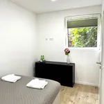 Rent 9 bedroom apartment of 200 m² in Düsseldorf