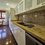 Rent 3 bedroom apartment of 160 m² in Valencia