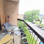 Rent 4 bedroom apartment in Laval (administrative region)