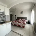 Rent 1 bedroom apartment of 35 m² in Pézenas