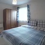 Rent 2 bedroom flat in london