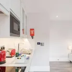 Lovely 2-bedroom flat in Brighton (Has an Apartment)