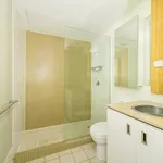 Rent 1 bedroom apartment in St Kilda