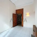 Alquilo 16 dormitorio casa de 500 m² en Barcelona