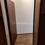 Affitto 3 camera appartamento di 74 m² in Bologna