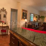 Rent 2 bedroom apartment of 184 m² in Peschiera Borromeo