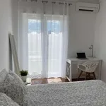 Rent 1 bedroom apartment of 40 m² in lisbon