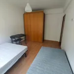 Rent 4 bedroom apartment in Lisbon