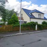 Pronajměte si 1 ložnic/e byt o rozloze 65 m² v Cakovice