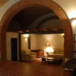 Rent 5 bedroom apartment of 127 m² in Calcinaia